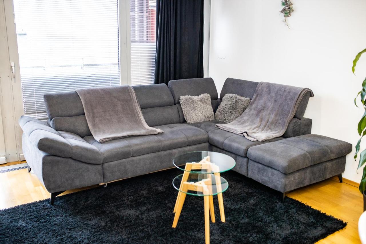 Hermes Apartment & 2 Free Garage Secured Parkings Любляна Экстерьер фото
